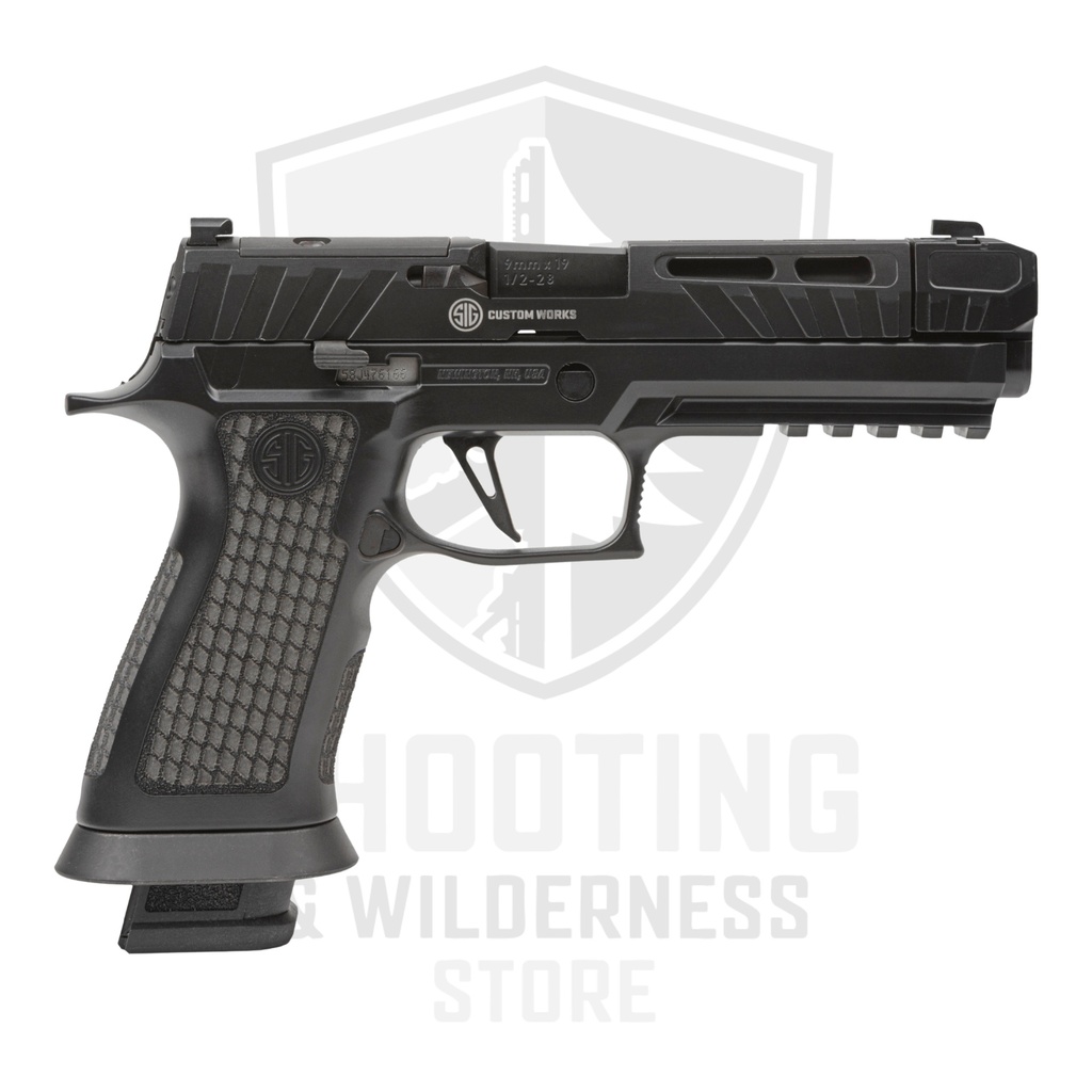 SIG P320 SPECTRE Comp Blackout